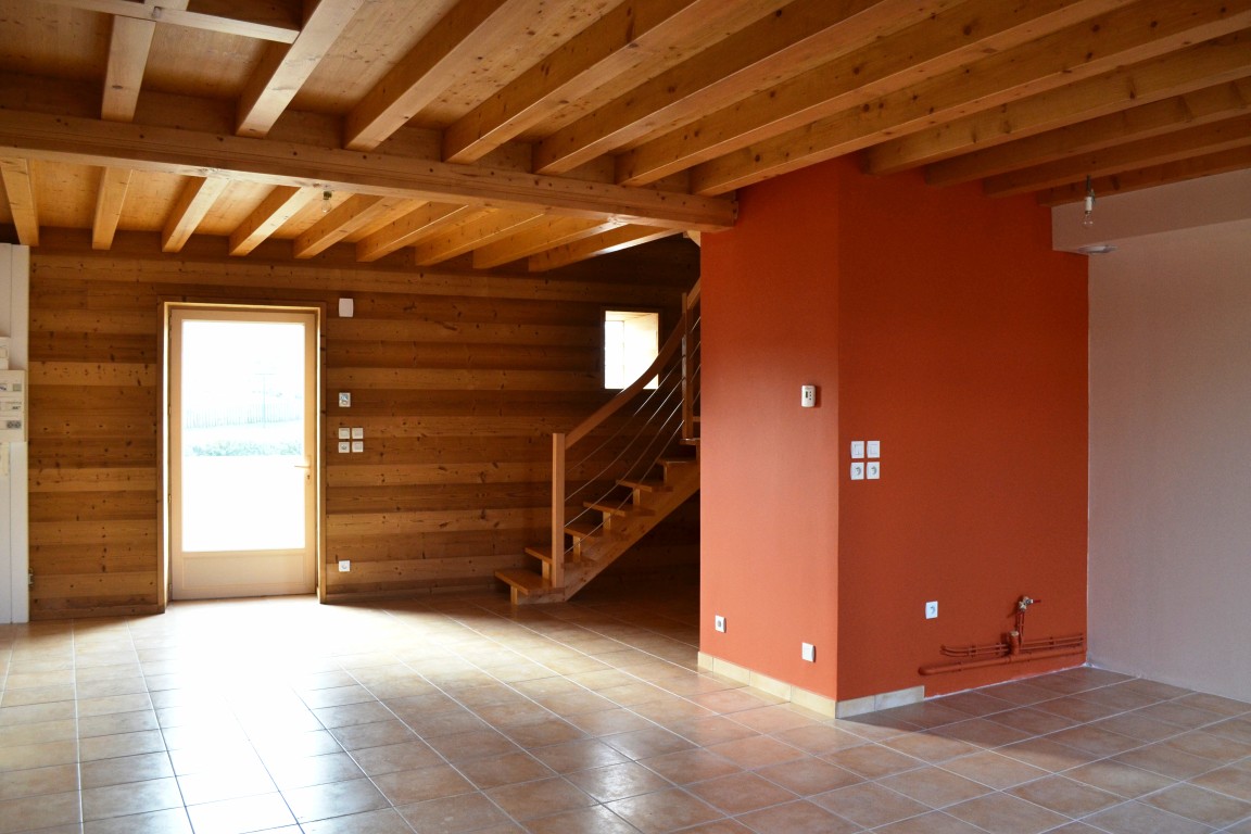 Appartement T3 St Bonnet Le Froid Appartement 3 St Bonnet Le Froid centre village